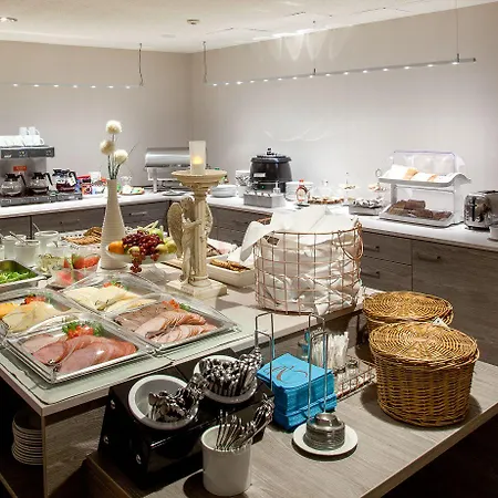 Hotel Kauppi 3*