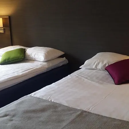 考皮酒店 坦佩雷